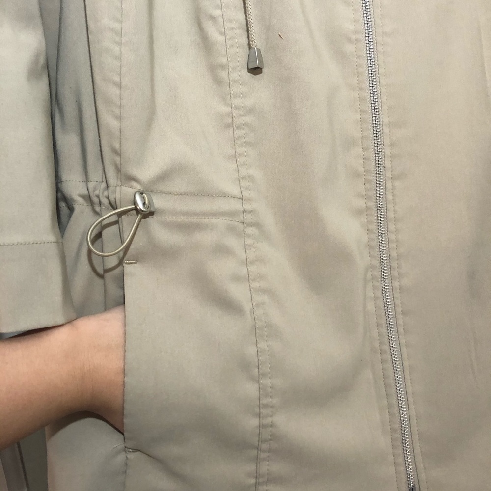 Tan Jacket - Picture 7 of 10